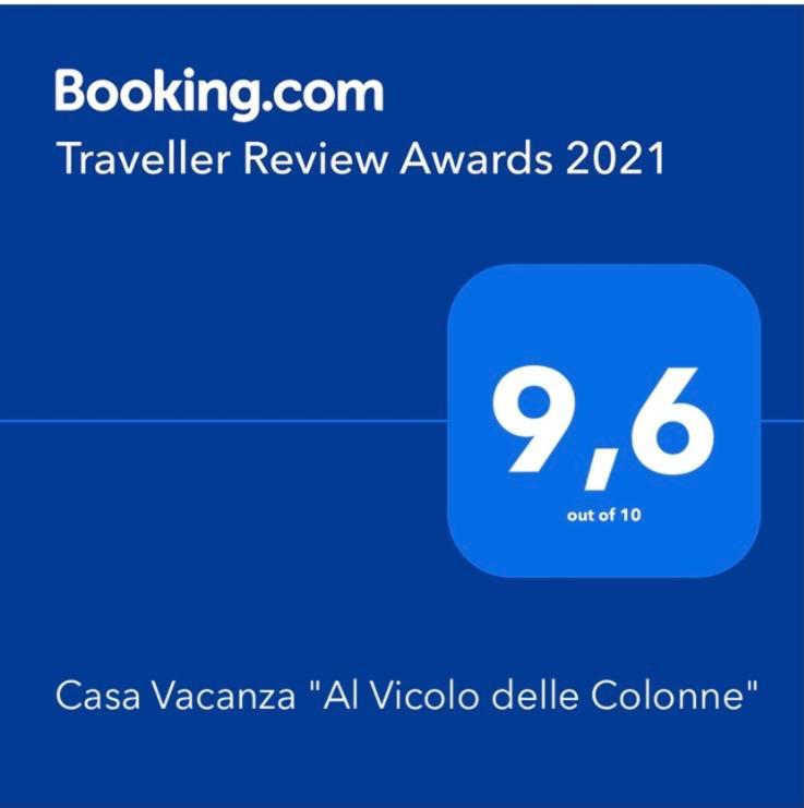 Casa Vacanza "Al Vicolo Delle Colonne" Салерно Экстерьер фото